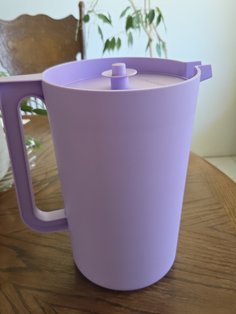 Tupperware Lavender Plastic Pitcher with Lid